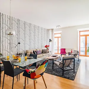  Apartment Chiado Mercy I